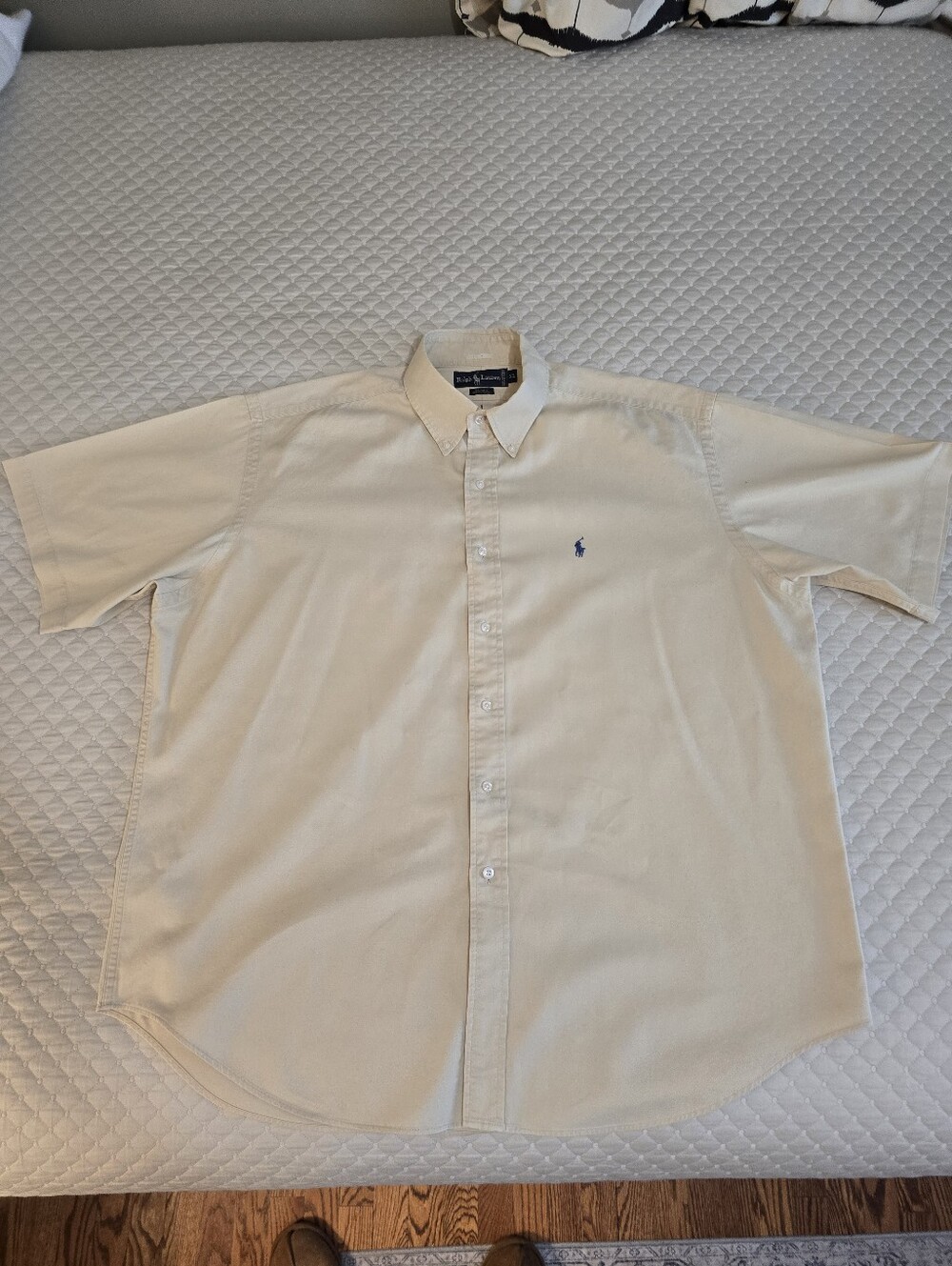 XL - Ralph Lauren Cream Short-Sleeve Button-Down Shirt with Navy Polo Logo CLEAN